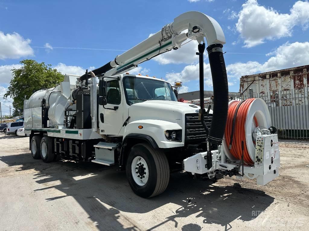 Freightliner 114 SD Vakuumski tovornjaki