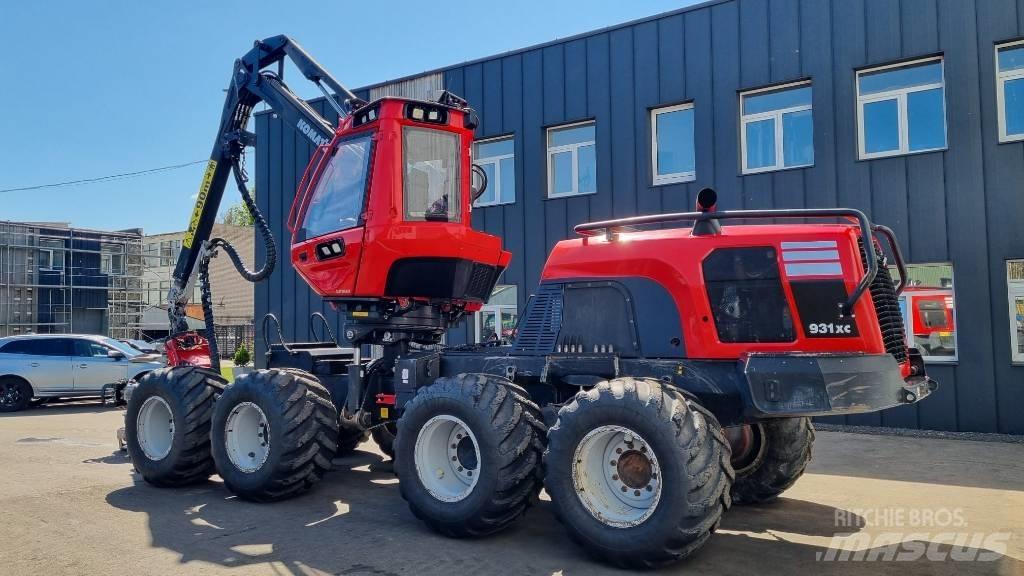 Komatsu 931 XC Harvesterji