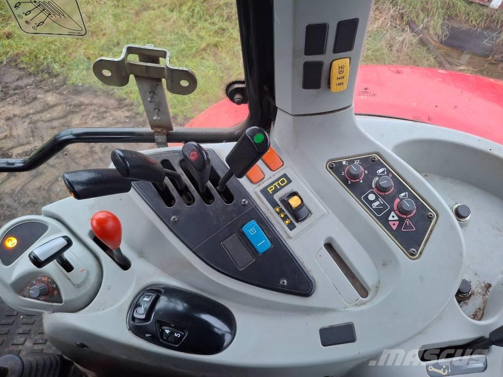 Massey Ferguson 5450 Traktorji