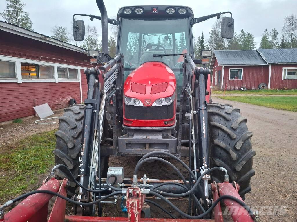 Massey Ferguson 5450 Traktorji