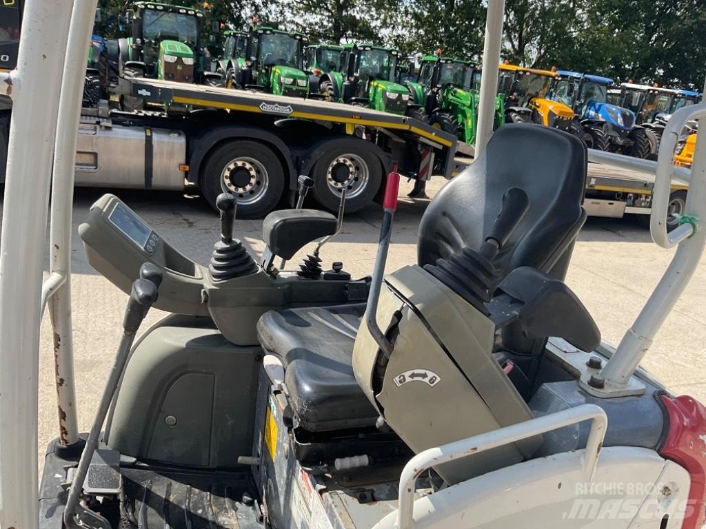 Takeuchi TB 216 Mini bagri <7t