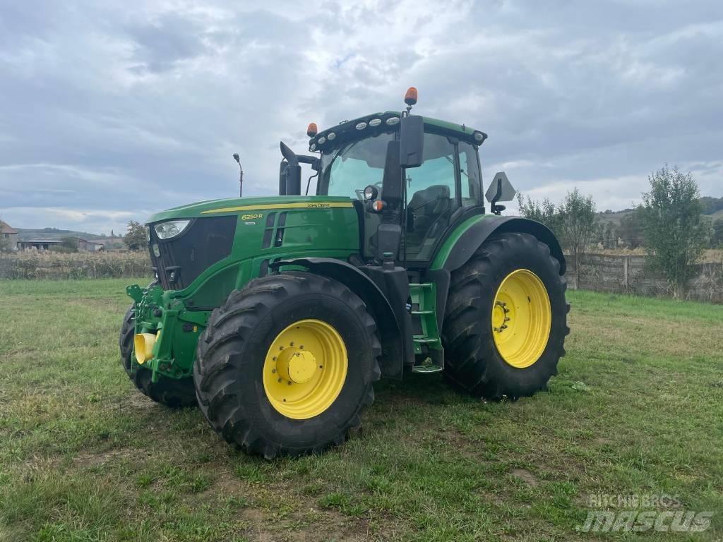 John Deere 6250 R Traktorji