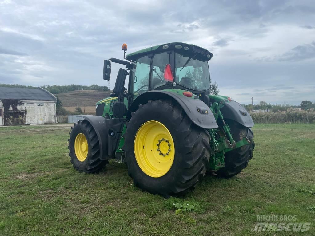 John Deere 6250 R Traktorji