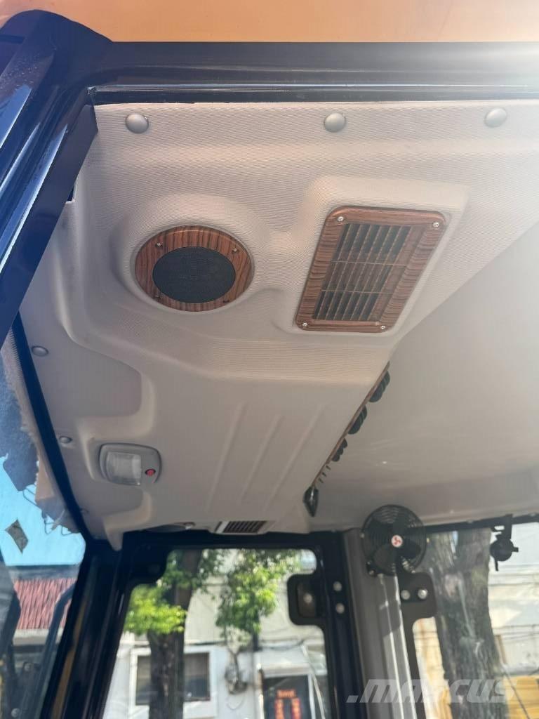 JCB 3 CX Čelni nakladalci in kopači