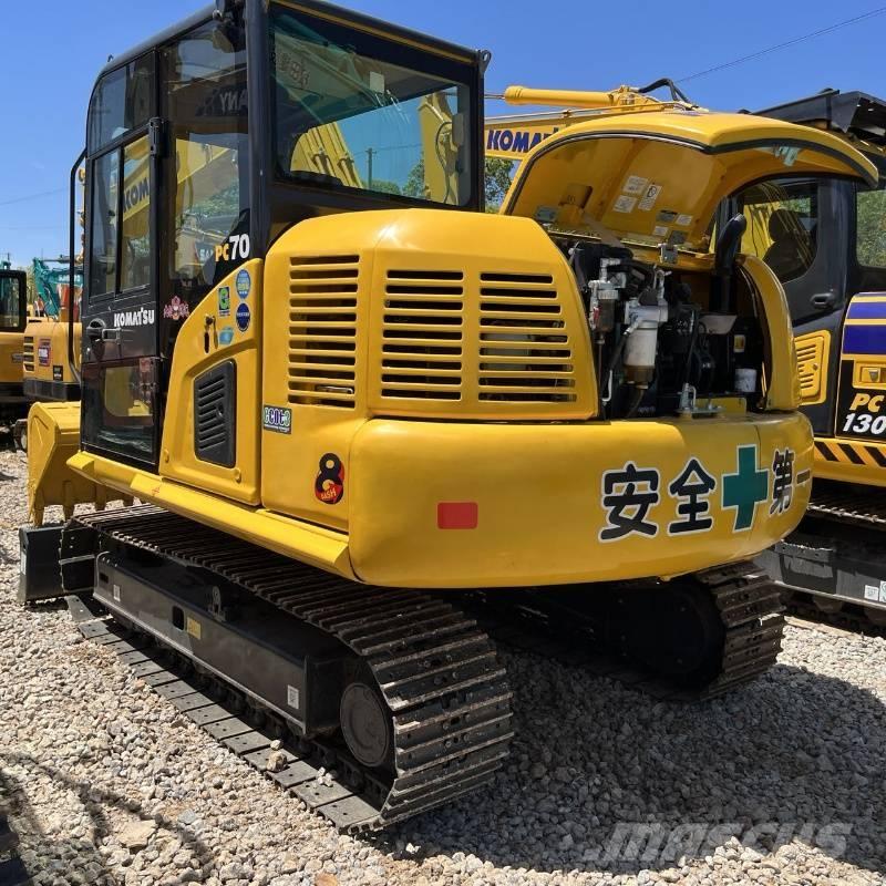Komatsu PC 70 Bagri goseničarji
