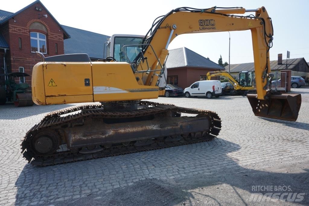 Liebherr R 900 C Bagri goseničarji
