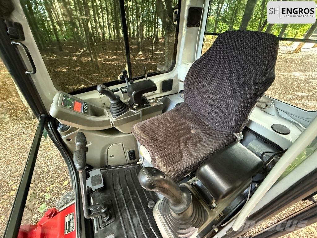 Takeuchi TB 216 Mini bagri <7t