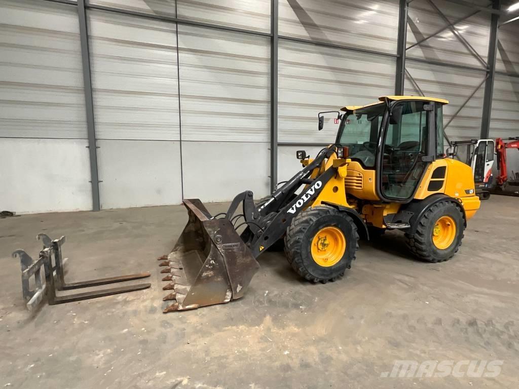 Volvo L 25 F Kolesni nakladalci