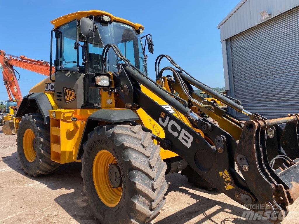 JCB 413 S Kolesni nakladalci