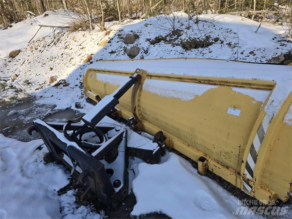 Rote 320 alueaura Snežne deske in plugi