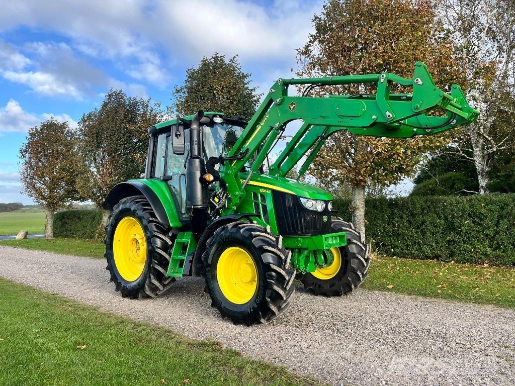 John Deere 6120 M Traktorji