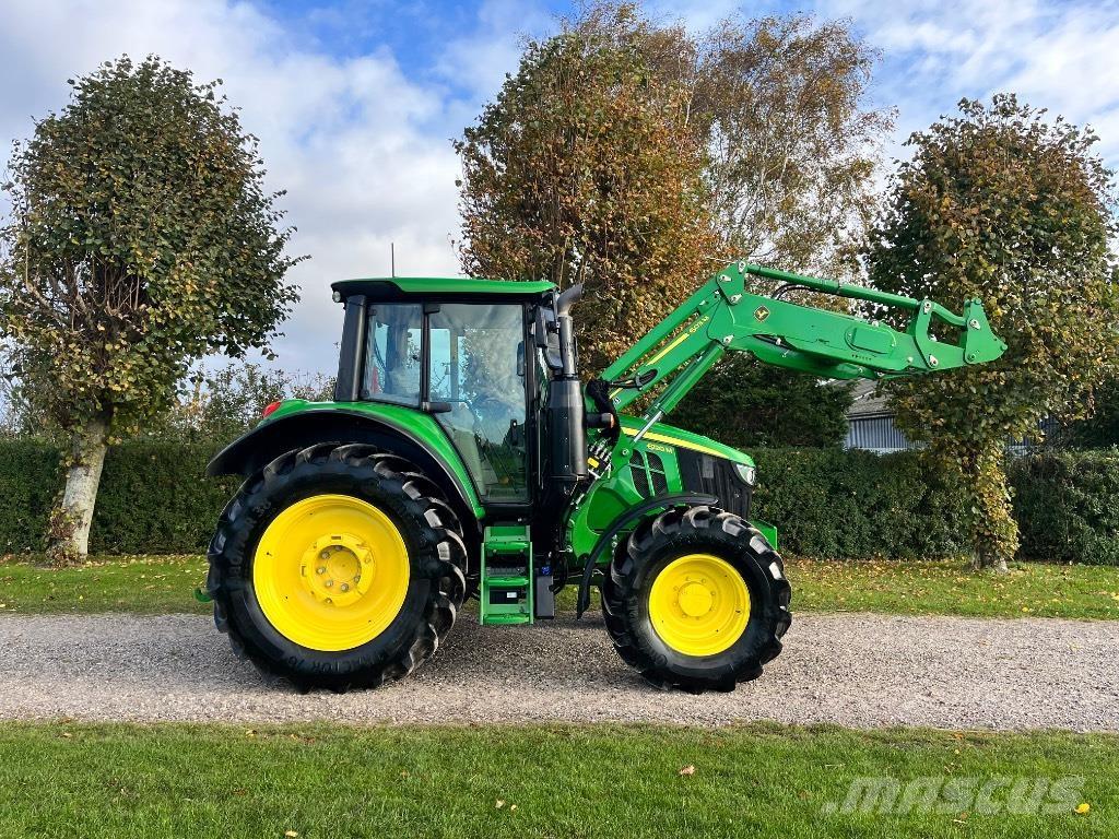 John Deere 6120 M Traktorji