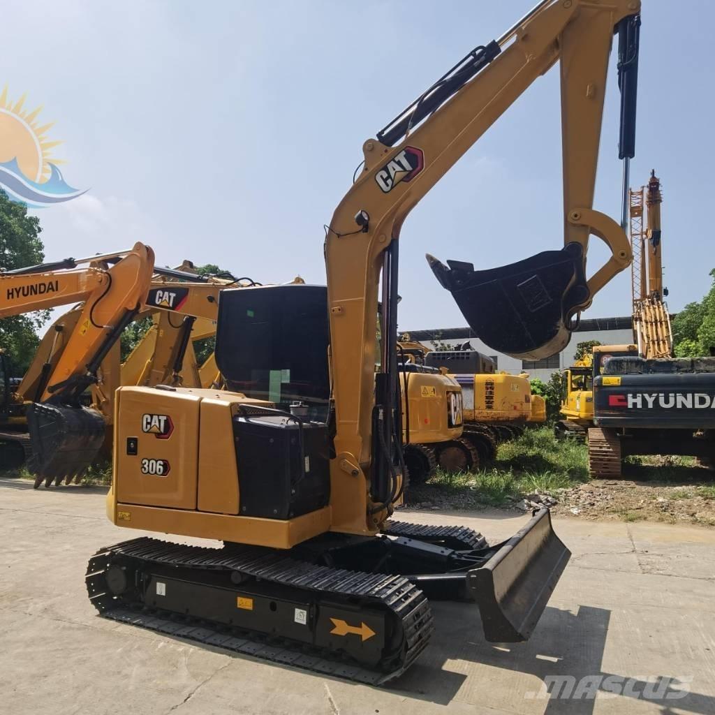 CAT 306 Mini bagri <7t