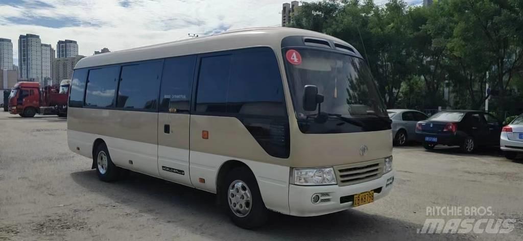 Toyota Coaster Bus Mini avtobusi
