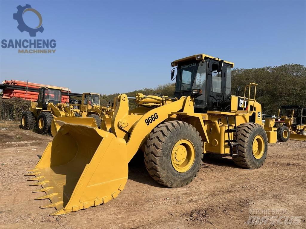 CAT 966 G Kolesni nakladalci