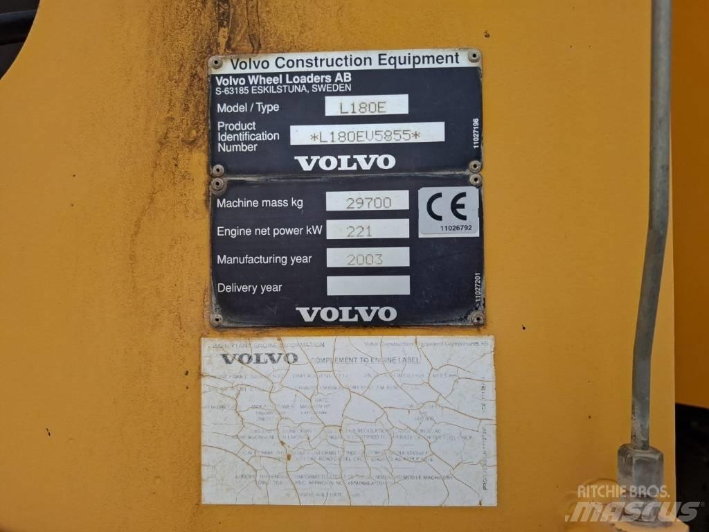 Volvo L 180 E Kolesni nakladalci