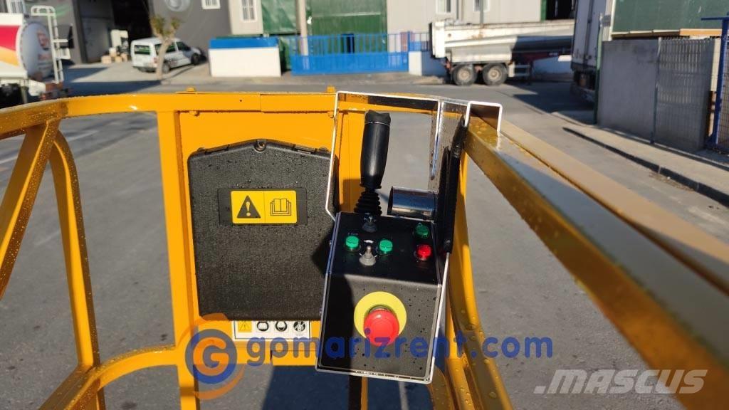 Haulotte Compact 8 Škarjaste dvižne ploščadi