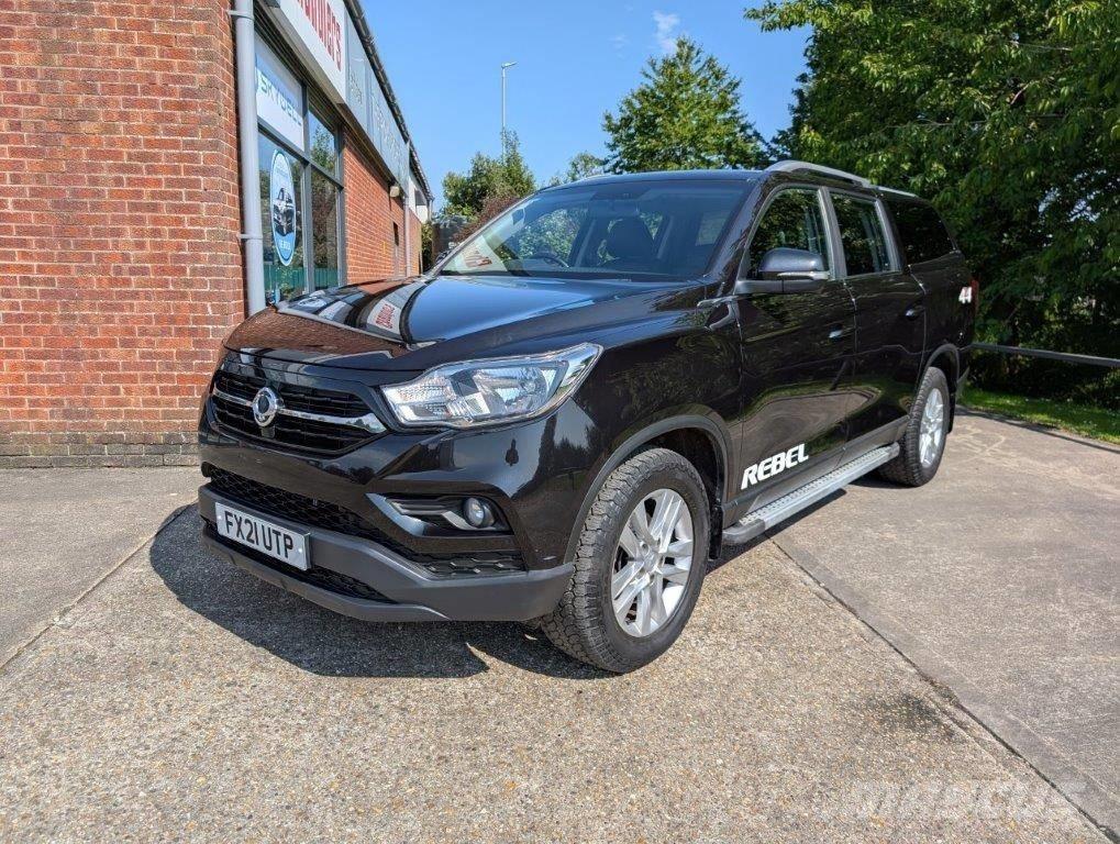 Ssangyong Musso Avtomobili
