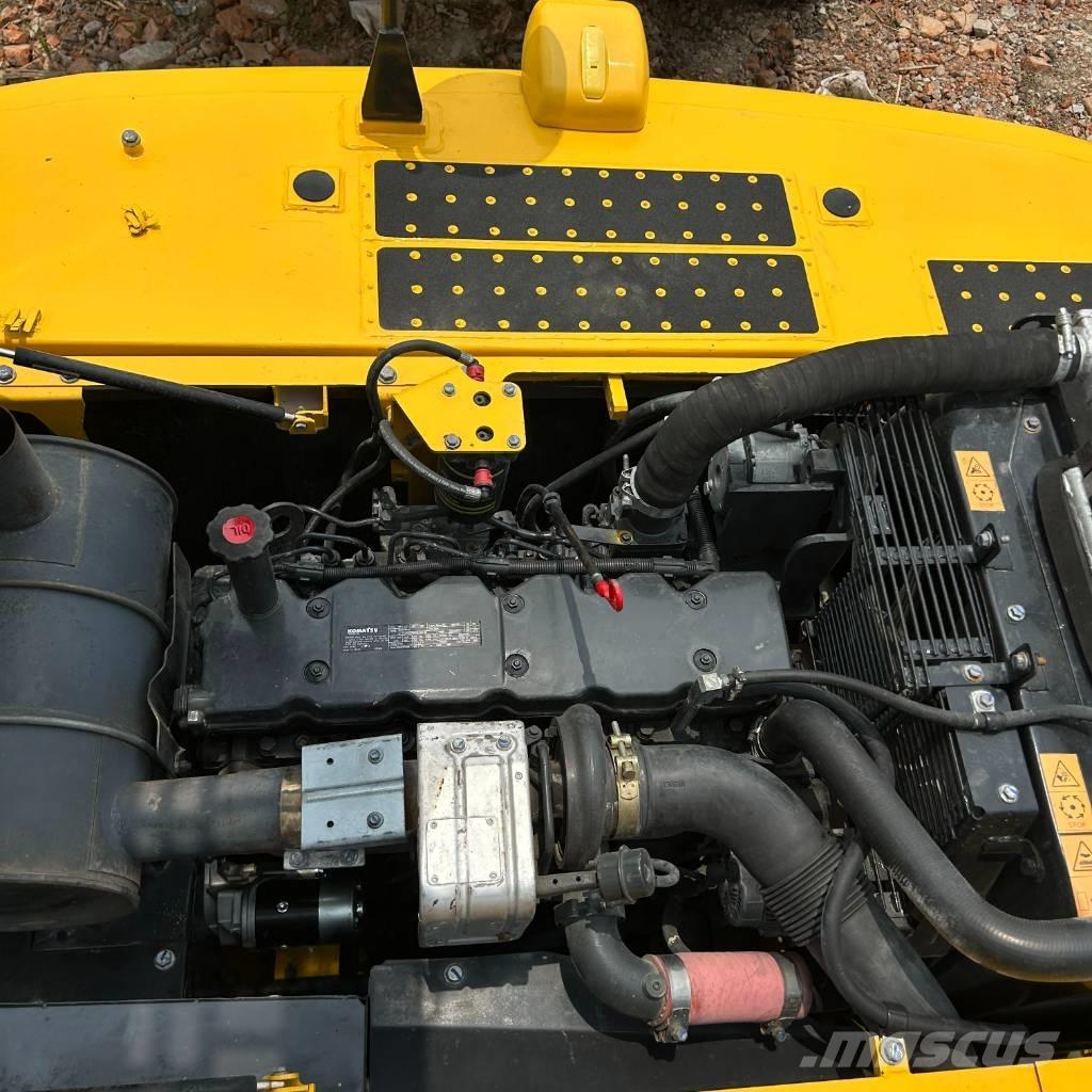 Komatsu 240-8 Bagri goseničarji