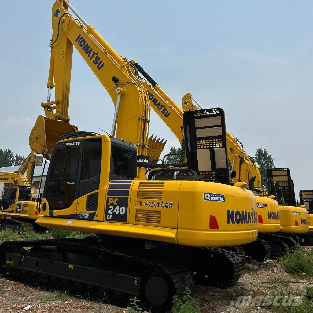 Komatsu 240-8 Bagri goseničarji