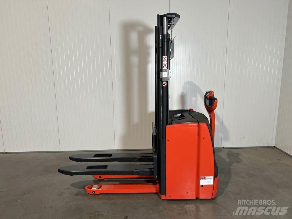 Linde L14 Ročni električni viličar