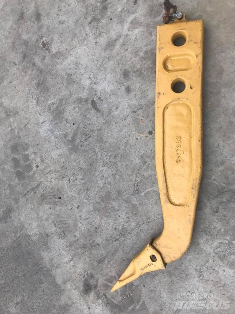 Komatsu D65 Shank Rahljalniki