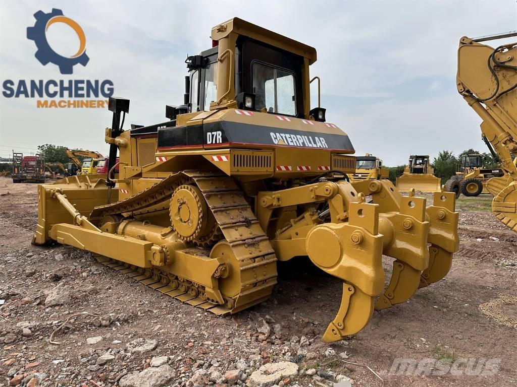 CAT D7R Buldožerji goseničarji