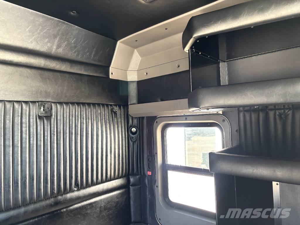 Kenworth W 900 Vlačilci