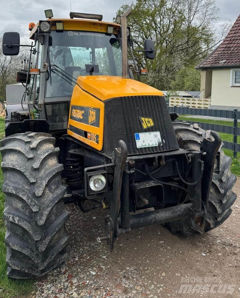 JCB Fastrac 1115 Traktorji