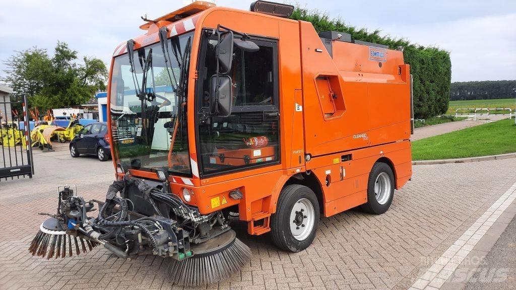 Schmidt Cleango 500 Cestni pometači