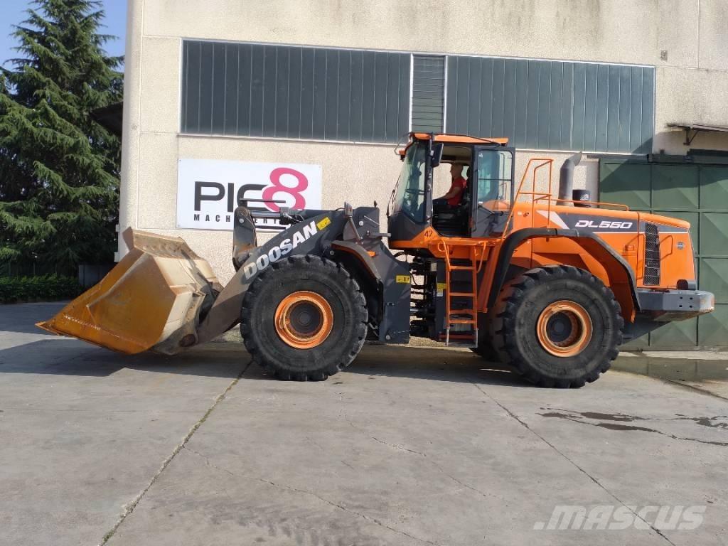 Develon DL 550-5 Kolesni nakladalci