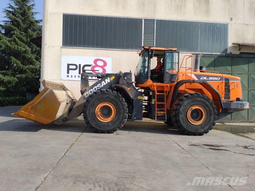 Develon DL 550-5 Kolesni nakladalci