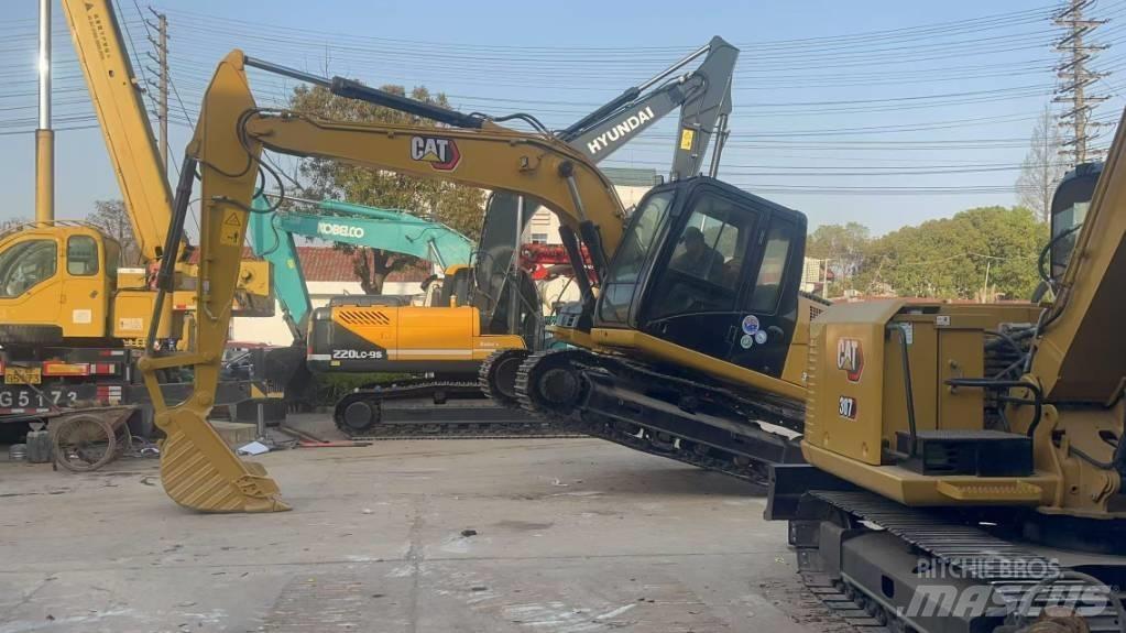 CAT 313 D Bagri goseničarji