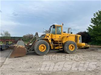 Volvo L 180 E Kolesni nakladalci