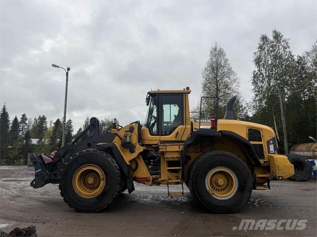 Volvo L180G Kolesni nakladalci