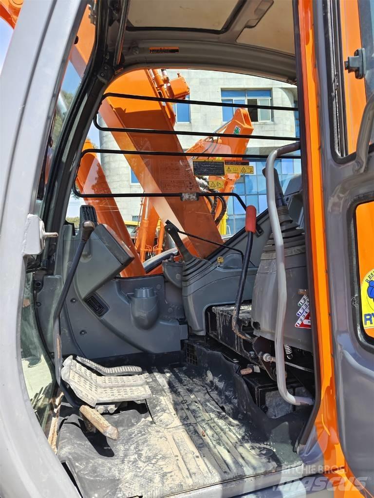 Hitachi ZX 75 Bagri goseničarji
