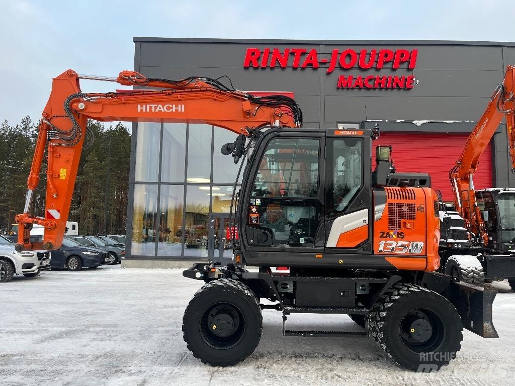 Hitachi ZX 135 W-7 Bagri na kolesih
