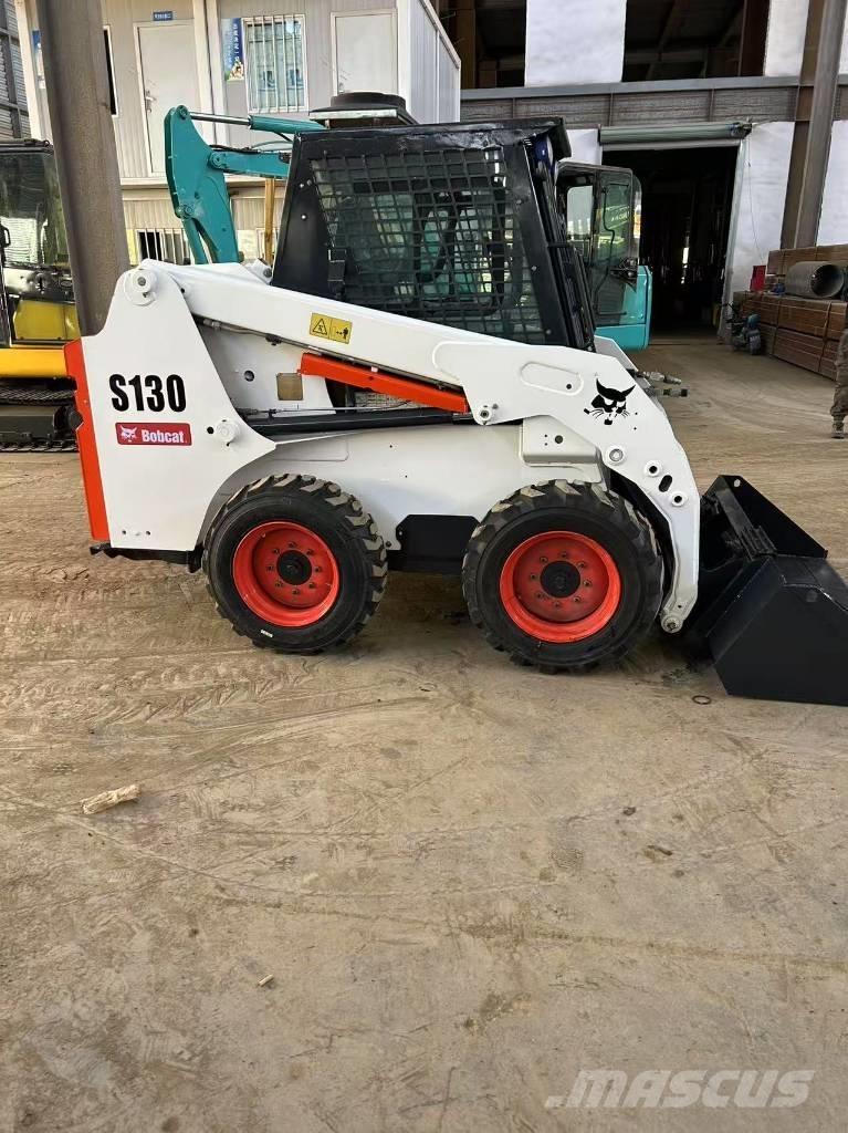 Bobcat S 130 Skid steer mini nakladalci