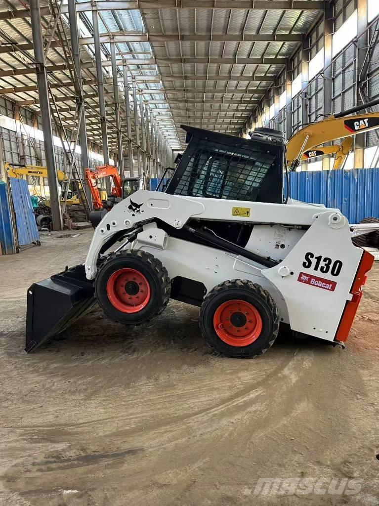 Bobcat S 130 Skid steer mini nakladalci