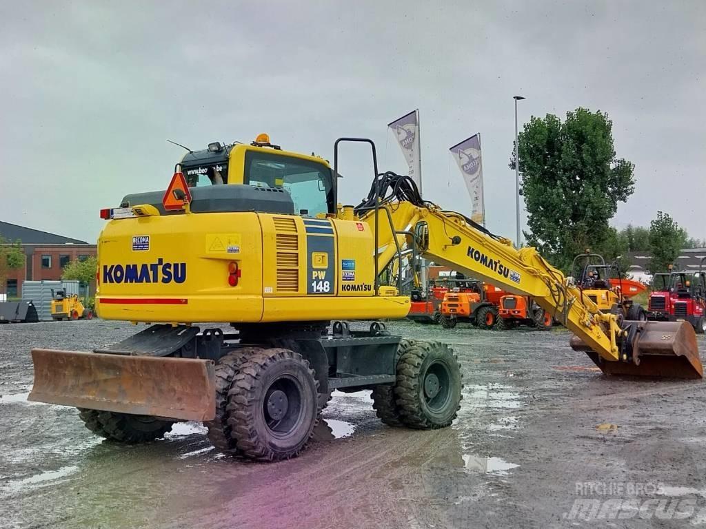 Komatsu PW148-8 Bagri na kolesih
