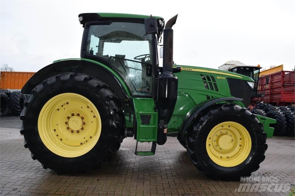John Deere 6175 R Traktorji