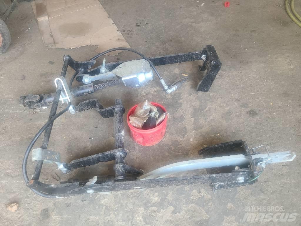 John Deere 2032r Druga oprema za traktorje