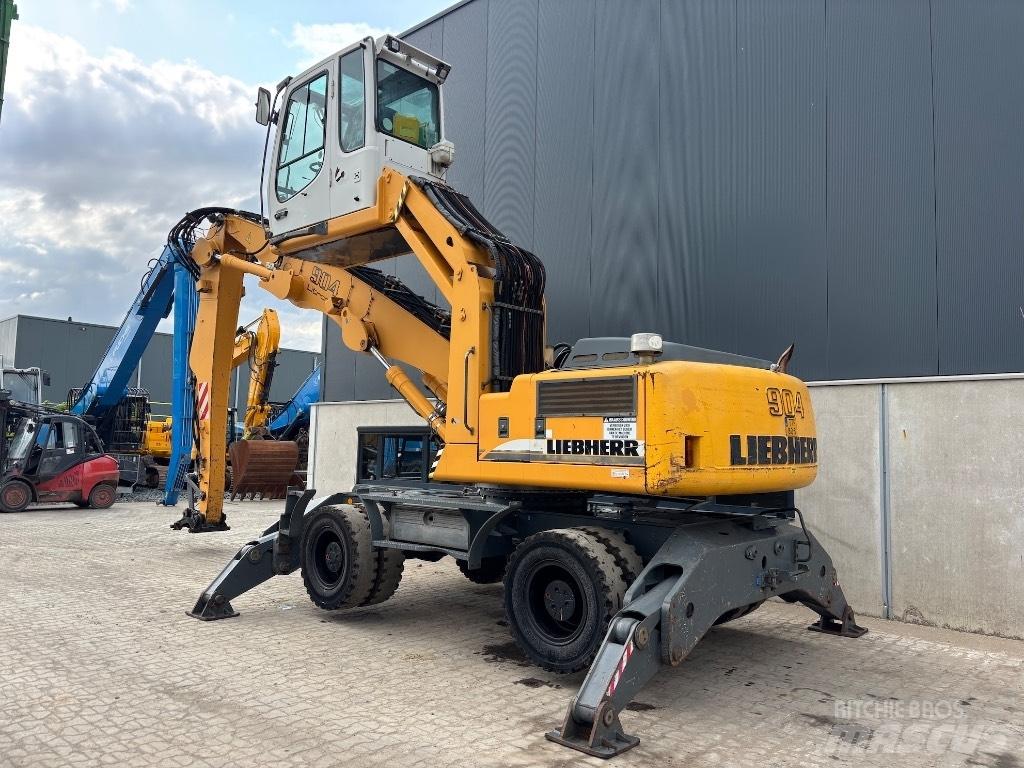 Liebherr A 904 C HD Bagri za prekladanje primarnih/sekundarnih surovin