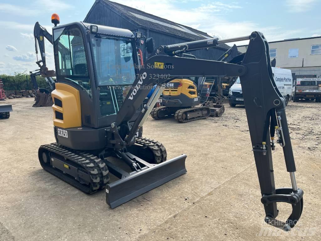 Volvo ECR 25 D Mini bagri <7t