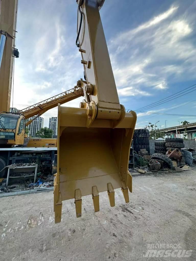 CAT 320D2 Bagri goseničarji