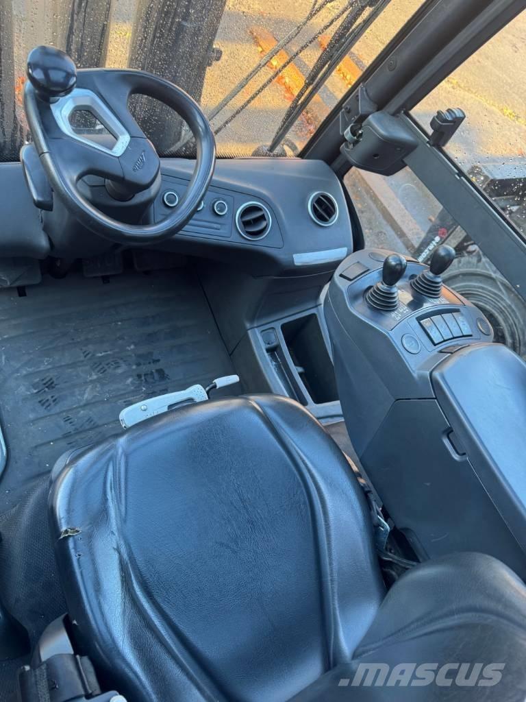 Linde H30D-01 Dizelski viličarji