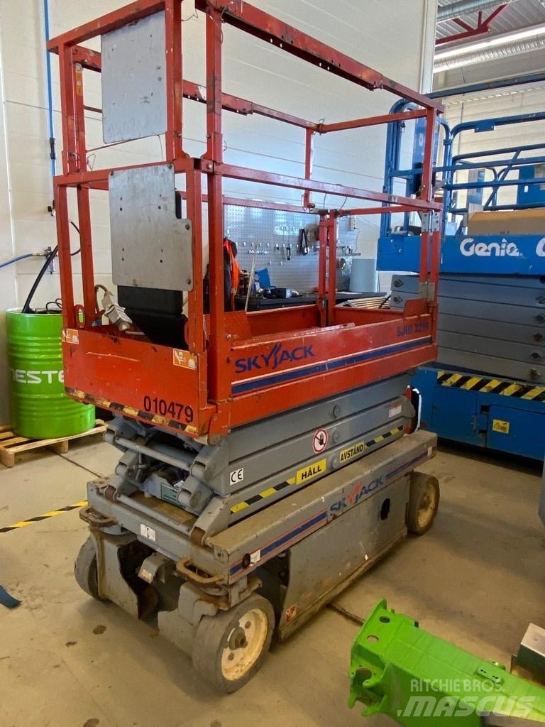 SkyJack SJ 3219 Škarjaste dvižne ploščadi