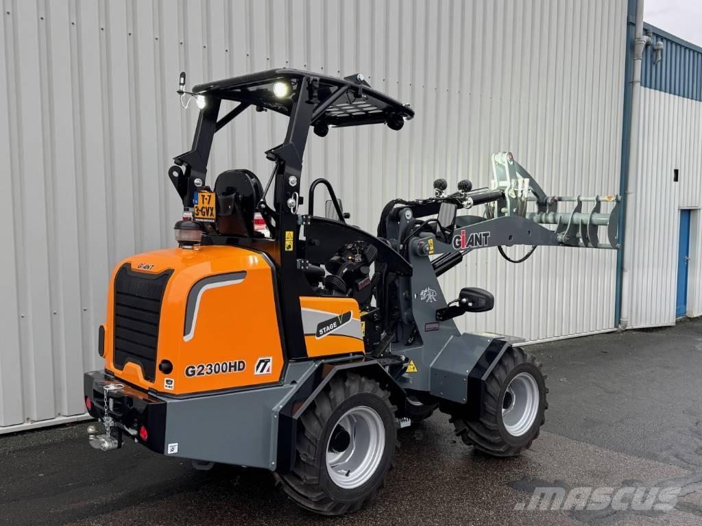 GiANT G 2300 HD Kolesni nakladalci
