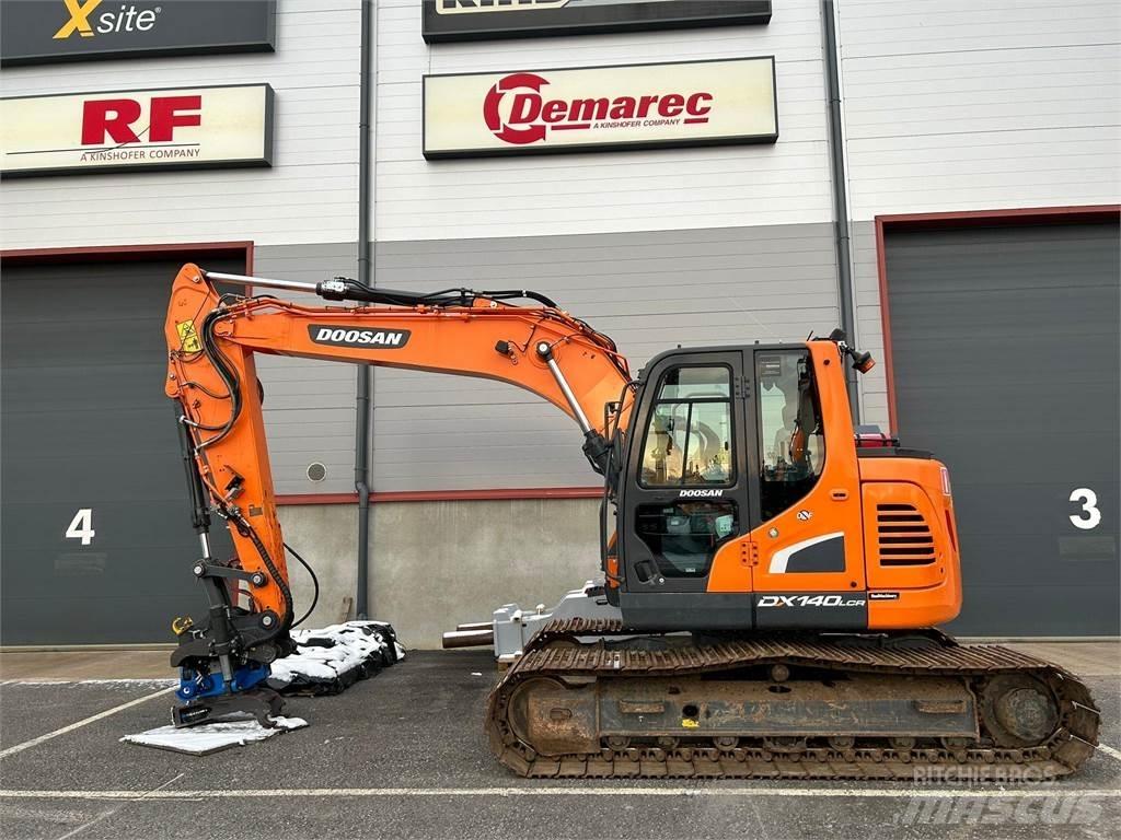 Doosan DX140LCR-5 Bagri goseničarji