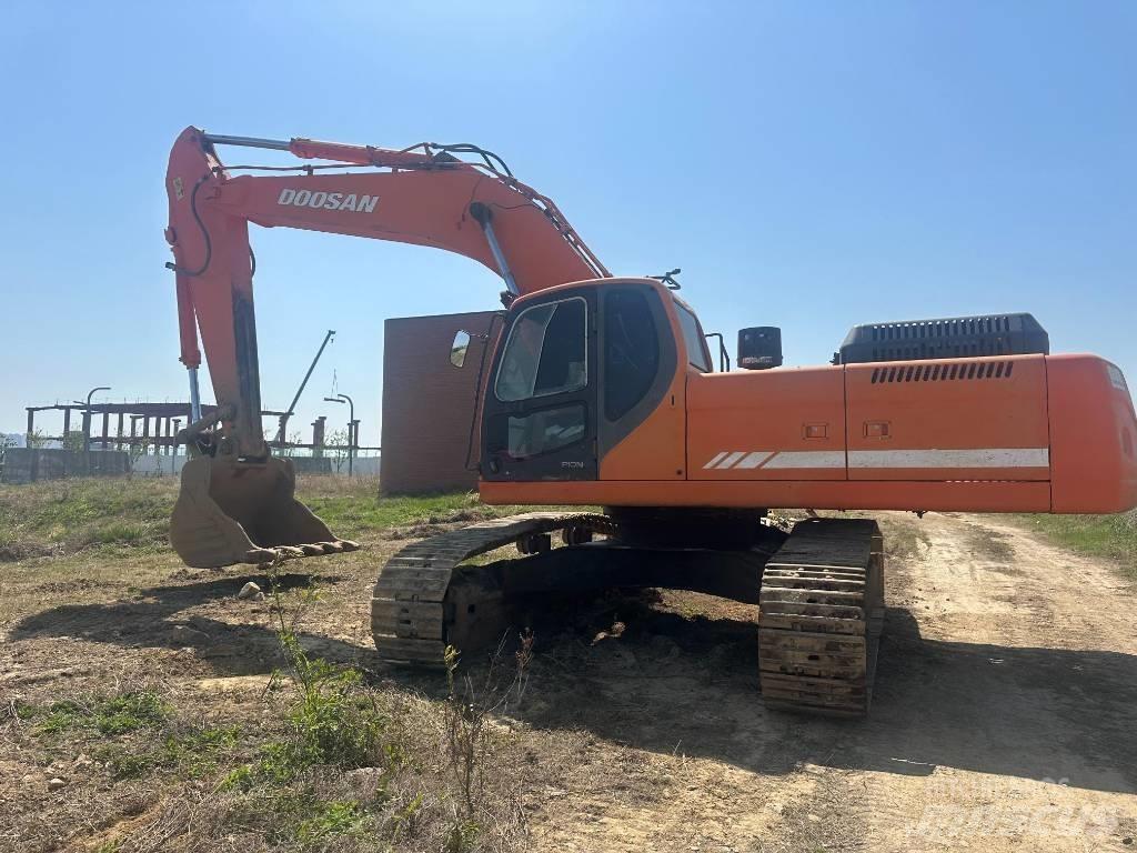 Doosan DX 380 LC Bagri goseničarji